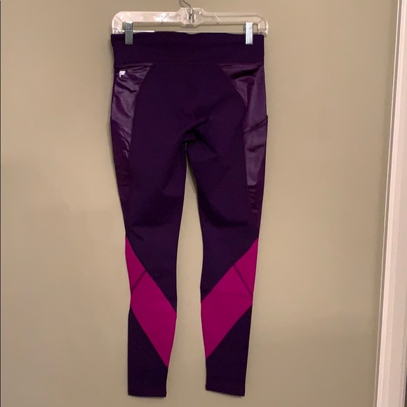Fabletic workout pants NWT! - Picture 4 of 6